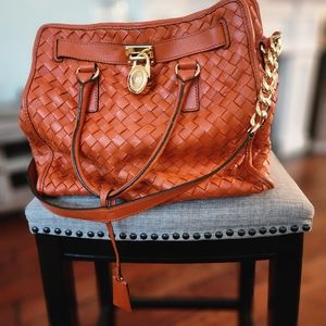 Micheal Kors purse